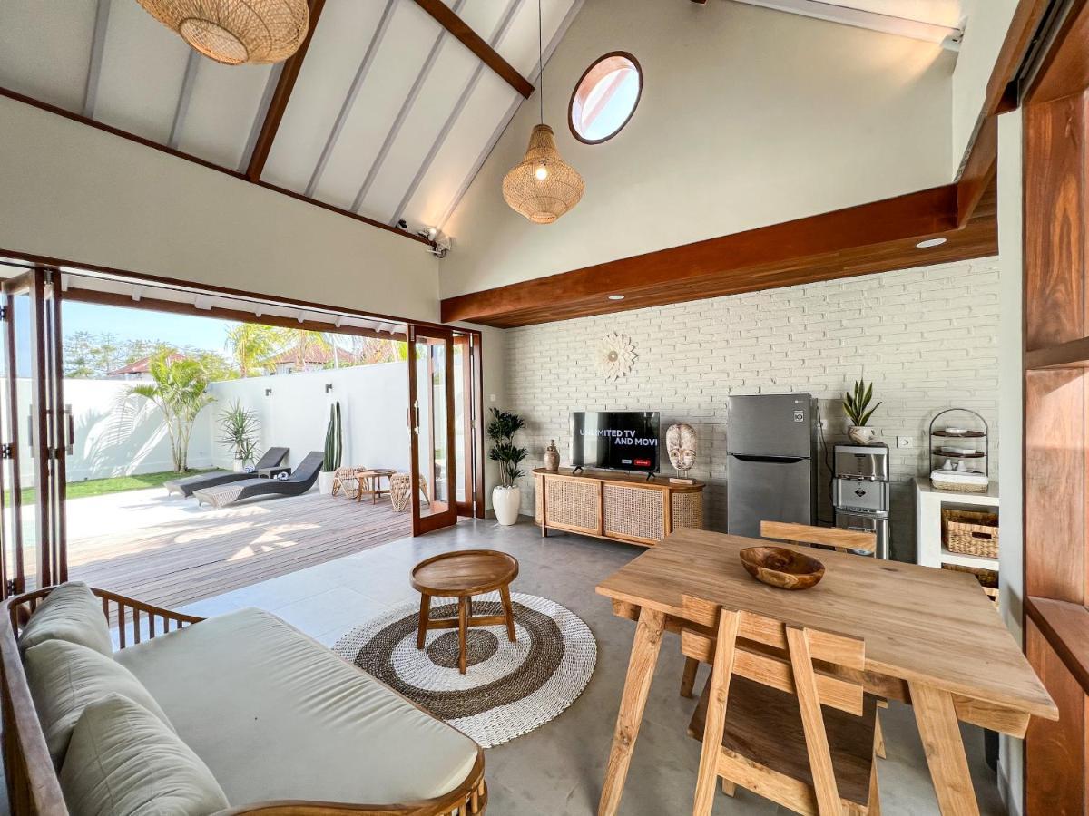 Moana Villa & Suites Bingin 乌鲁瓦图 外观 照片