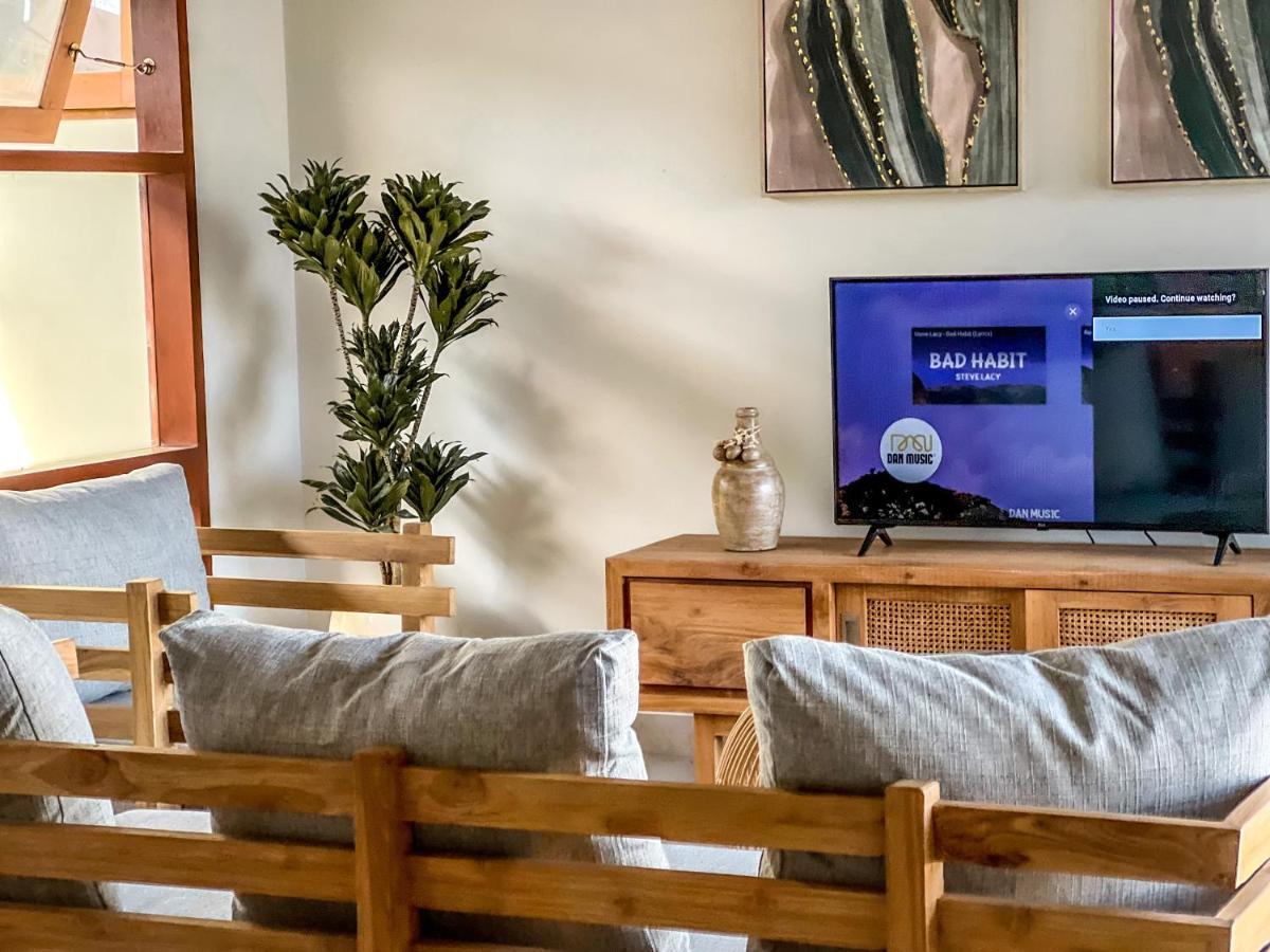 Moana Villa & Suites Bingin 乌鲁瓦图 外观 照片