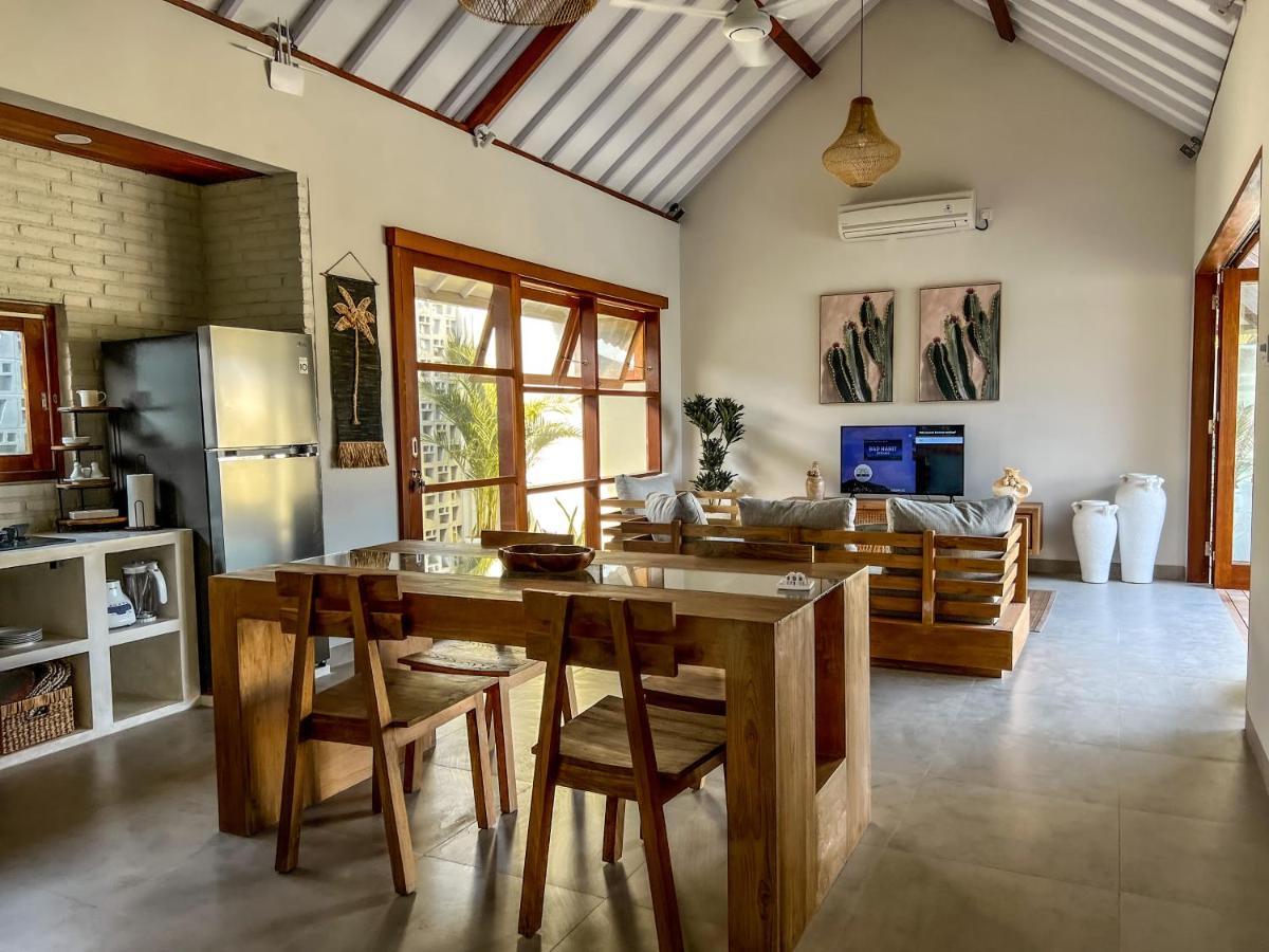 Moana Villa & Suites Bingin 乌鲁瓦图 外观 照片